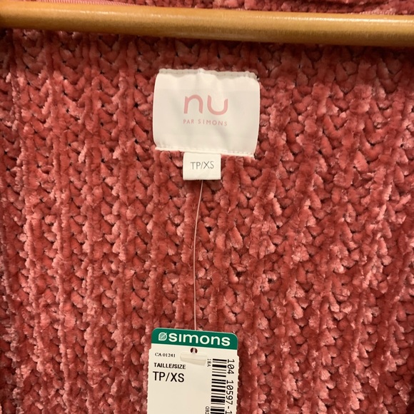 Simons Robe - Picture 2 of 3